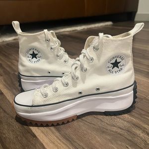 Convers Run Star Hike Platform High Tops